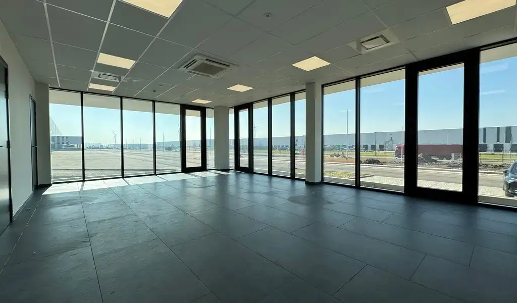 Nieuwbouw logistiek magazijn te huur aan Kluizendok in Haven van Gent foto 12