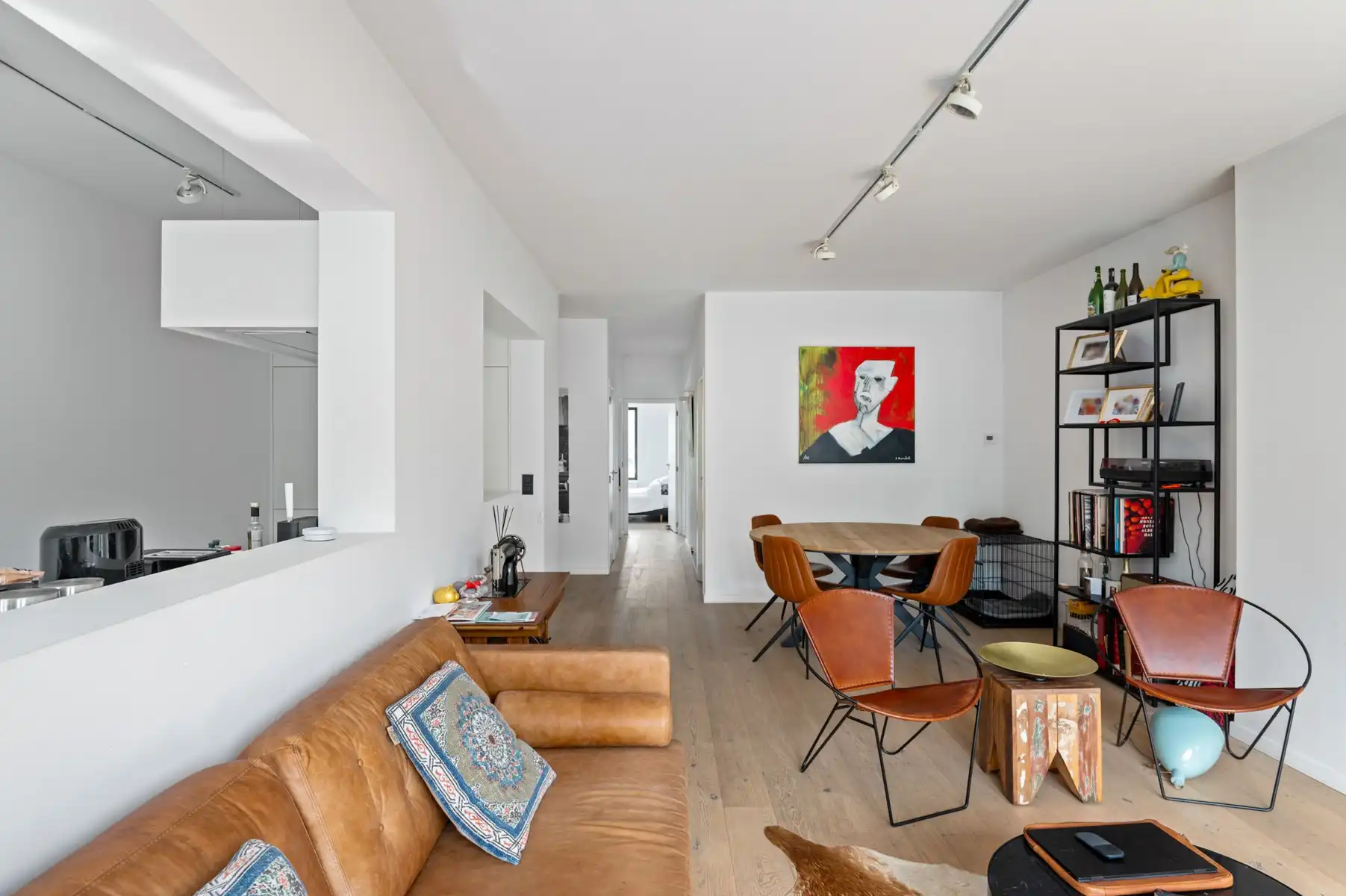 IN OPTIE !! Instapklaar appartement in hartje Wilrijk foto 6