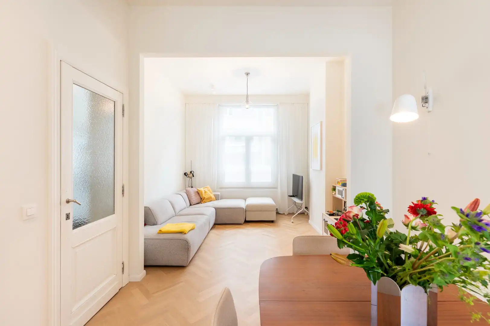 Gerenoveerde woning met 4 slpk en tuin foto 10