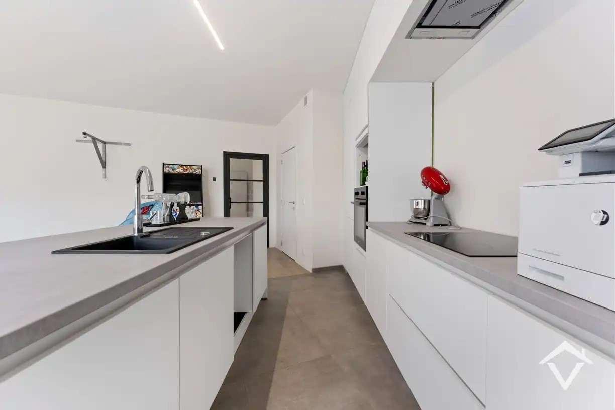 Gelijkvloers appartement met garage te Leke foto 9