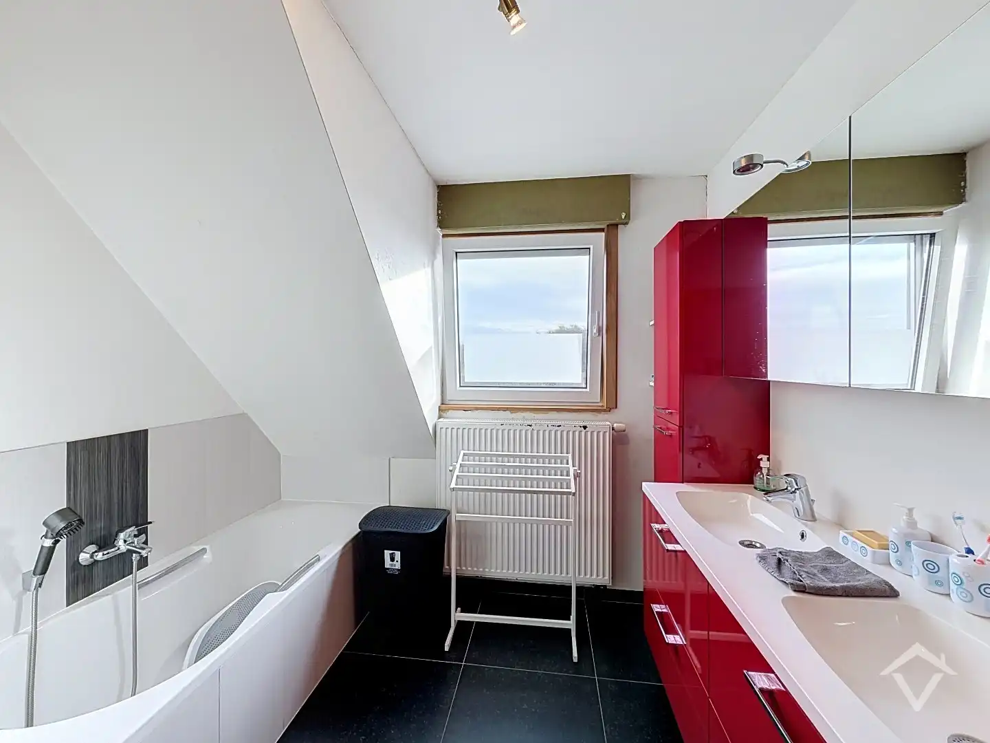 Alleenstaande woning te Eernegem foto 15