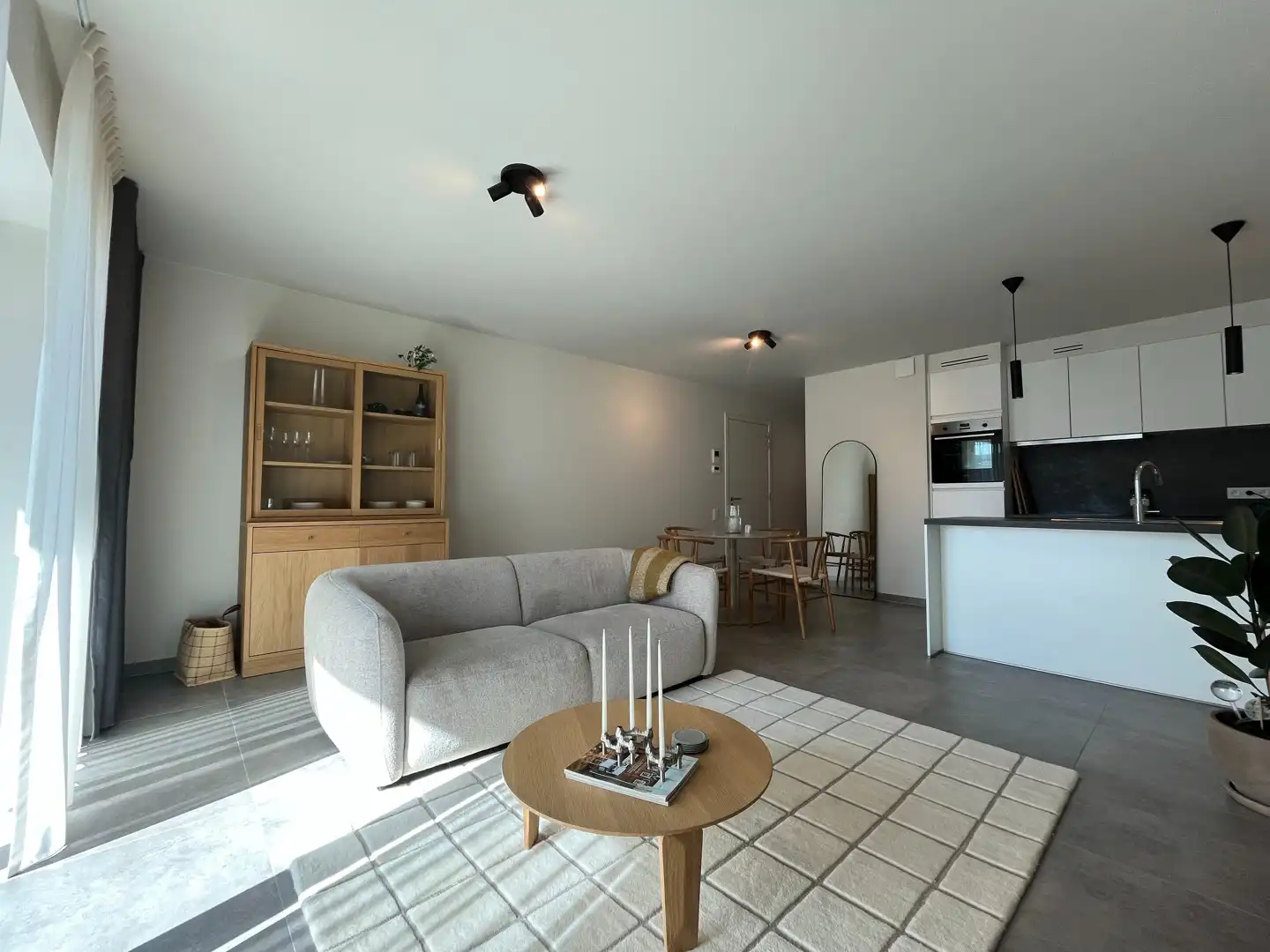 Roeselare - Instapklaar appartement foto 4