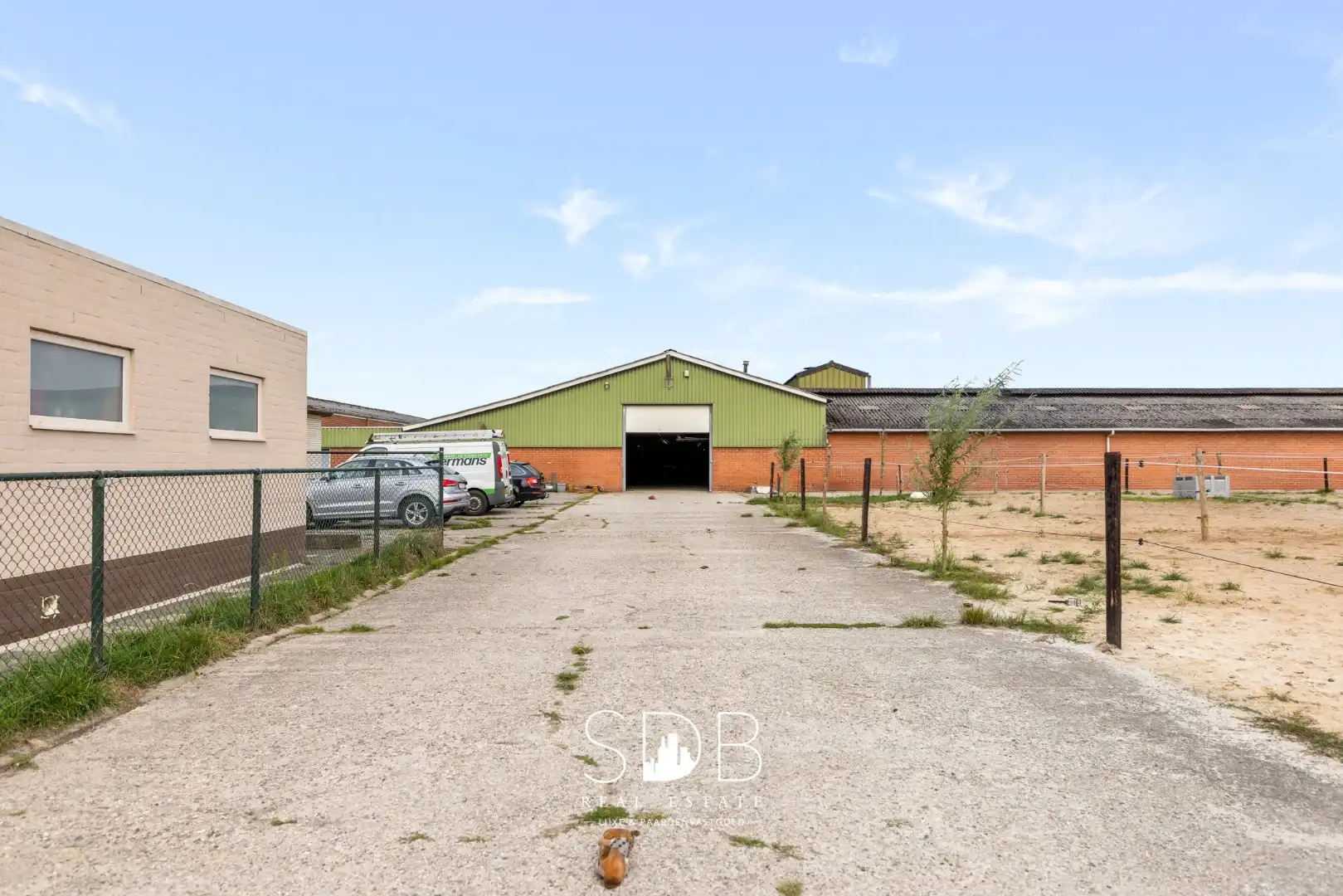 Boerderij met paardenfaciliteiten en graslanden op 14.490m² foto 5