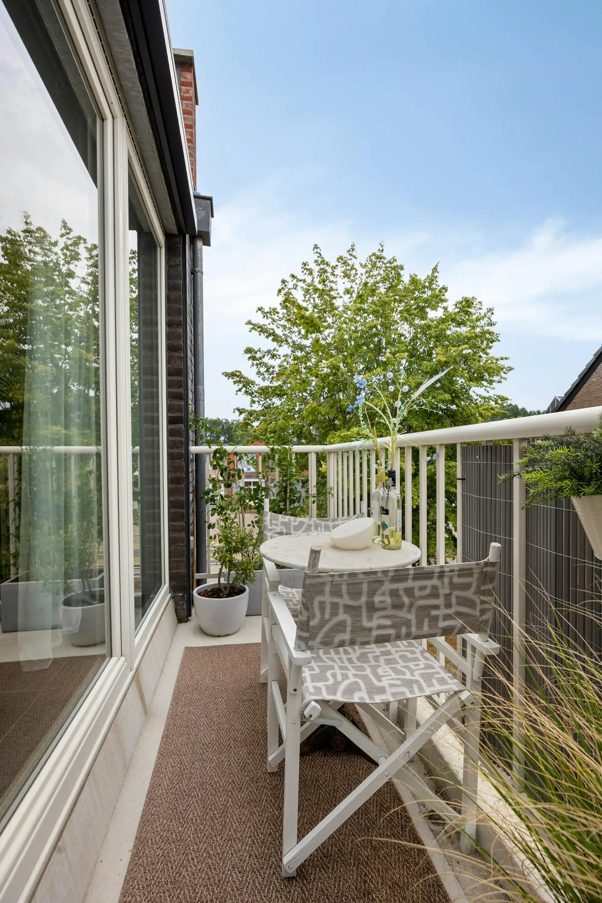 Tof instapklaar appartement met staanplaats te koop in Meer! foto 22