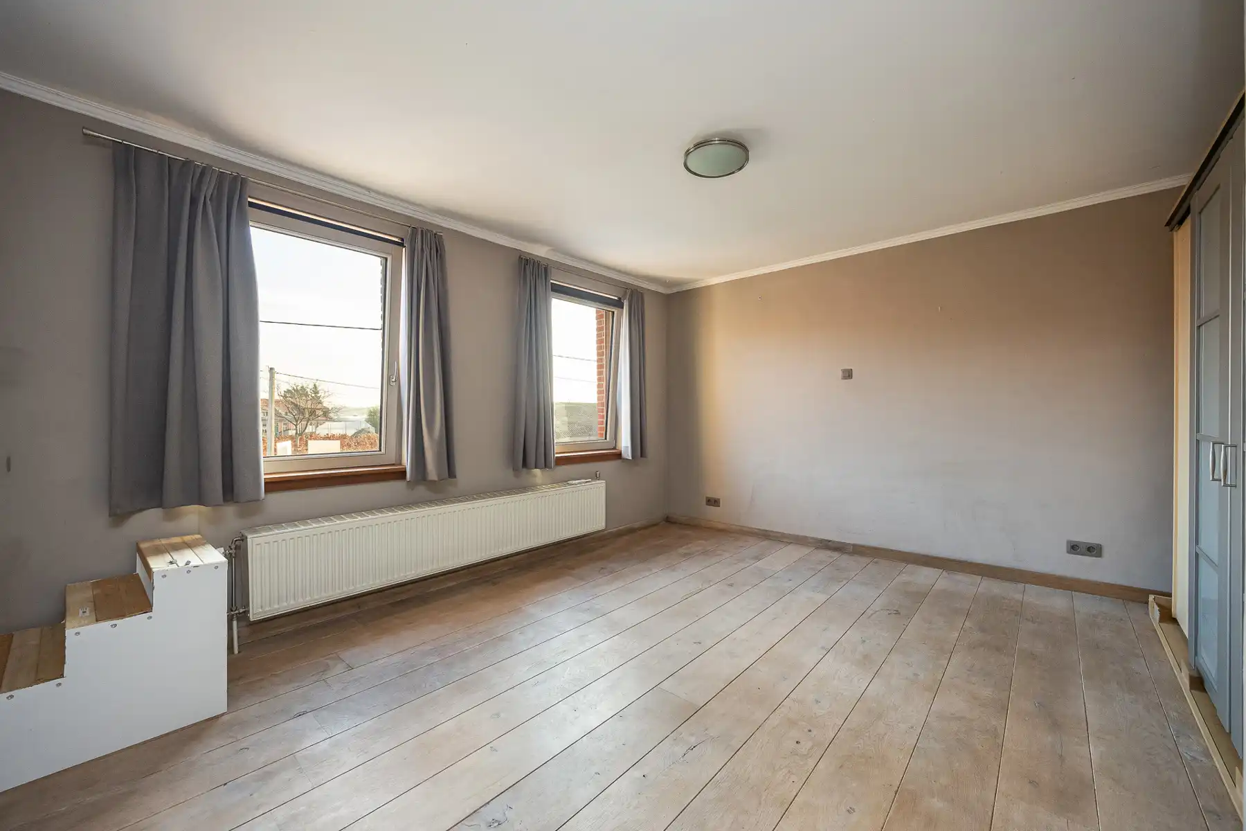 Recent gerenoveerde woning op een ruim perceel van 996 m². foto 18