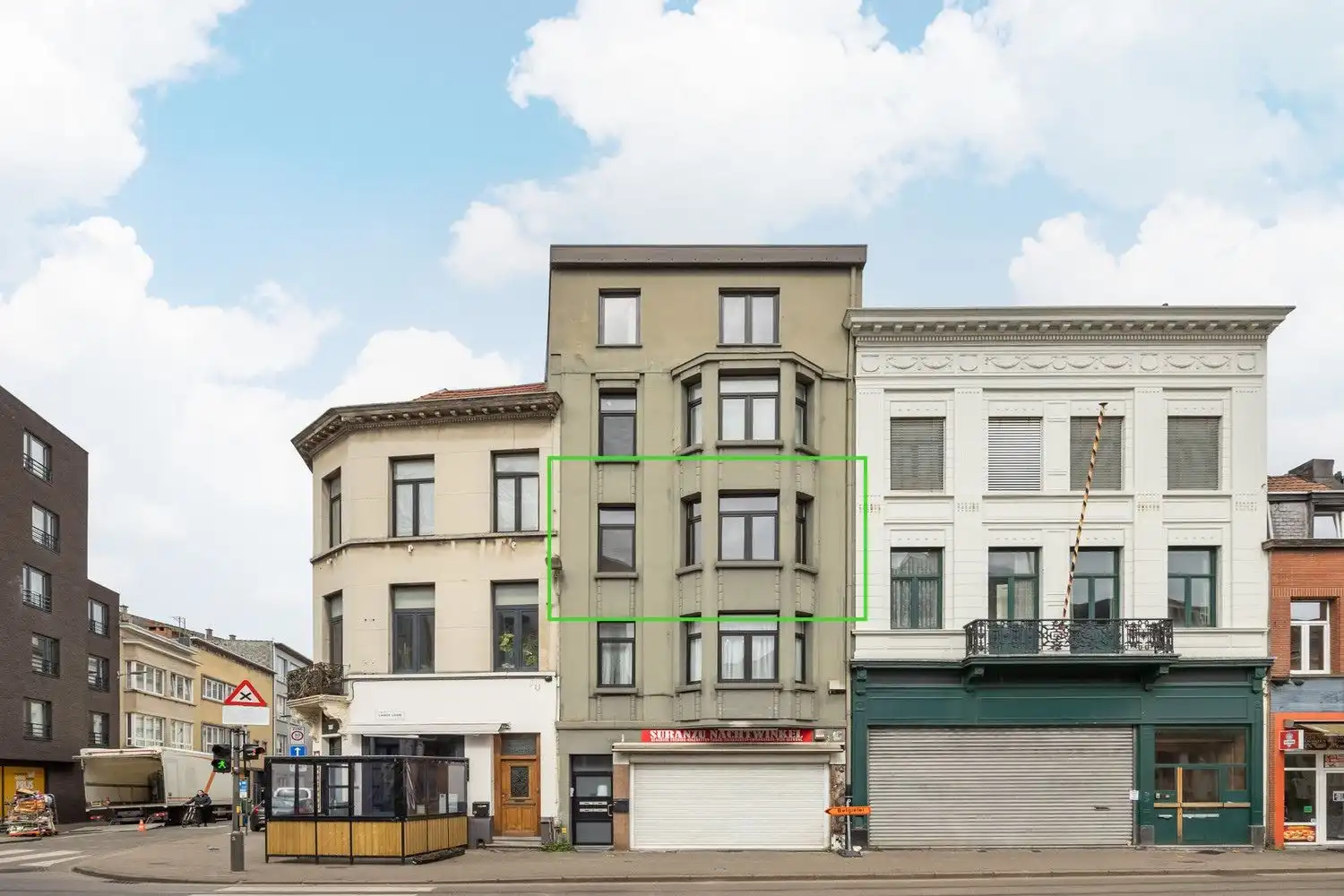 Gerenoveerd 3-slpk appartement van 130 m² met terras in Klein-Antwerpen foto 28