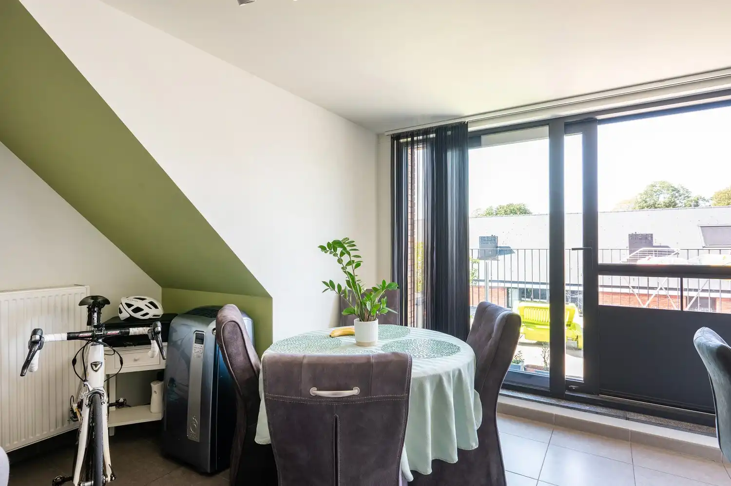 INSTAPKLAAR APP MET RUIM TERRAS 20m2 TE CENTRUM BERLAAR foto 6