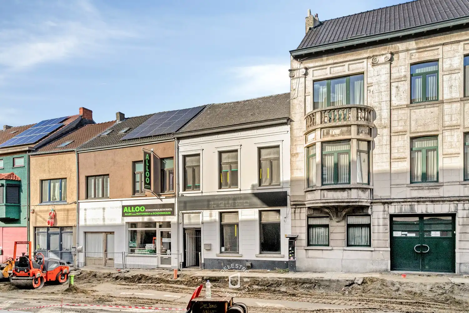 Veelzijdig renovatie- of herbestemmingsproject met zonnige stadstuin in vernieuwde Gentsestraat foto 6