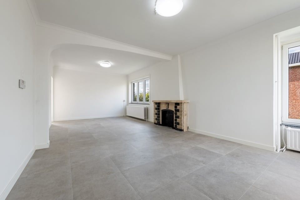 GERENOVEERDE GEZINSWONING MET 3 SLKS IN SINT-TRUIDEN foto 10