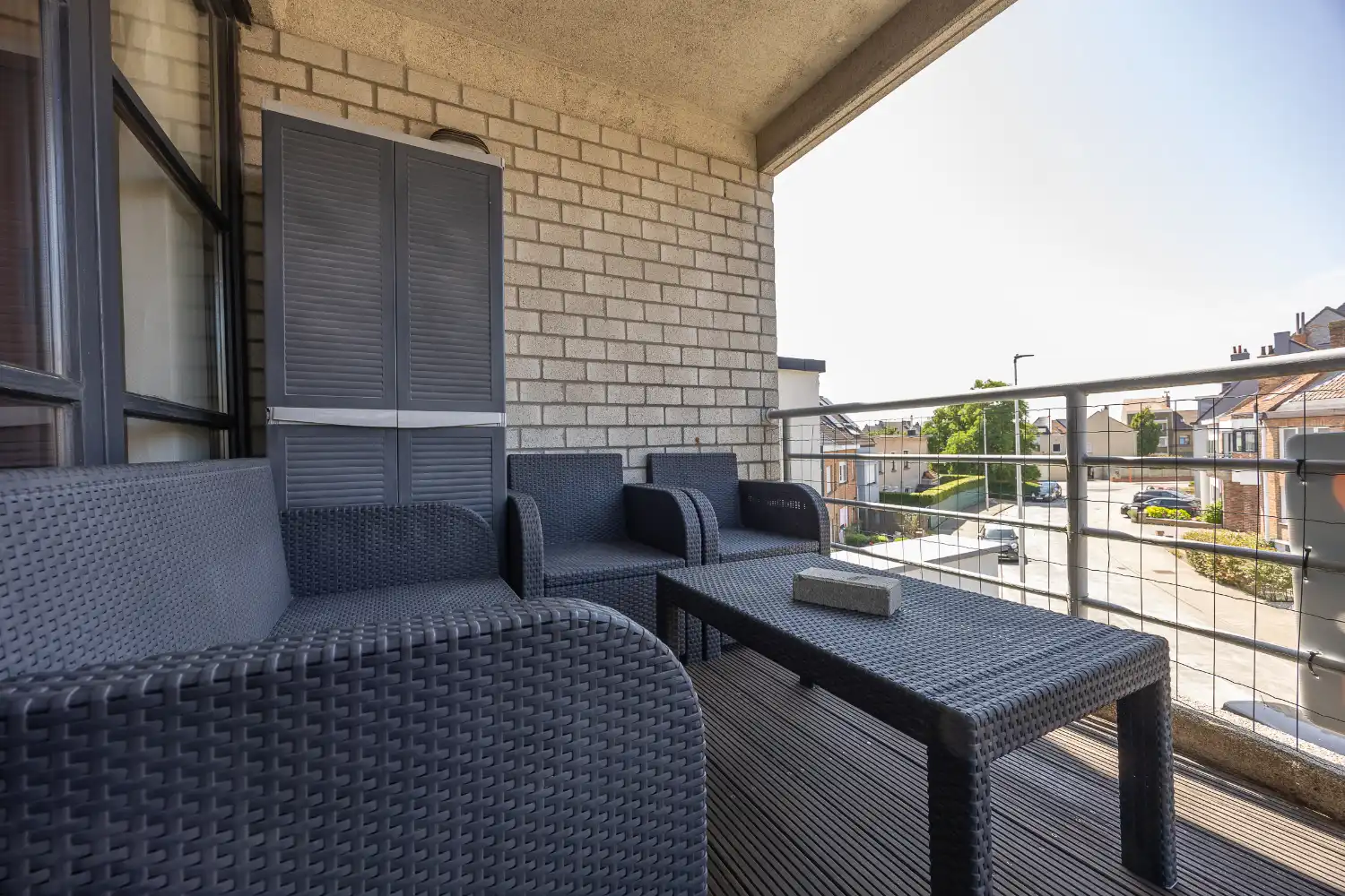 Zonnig appartement met 3-slaapkamers en garagebox foto 3