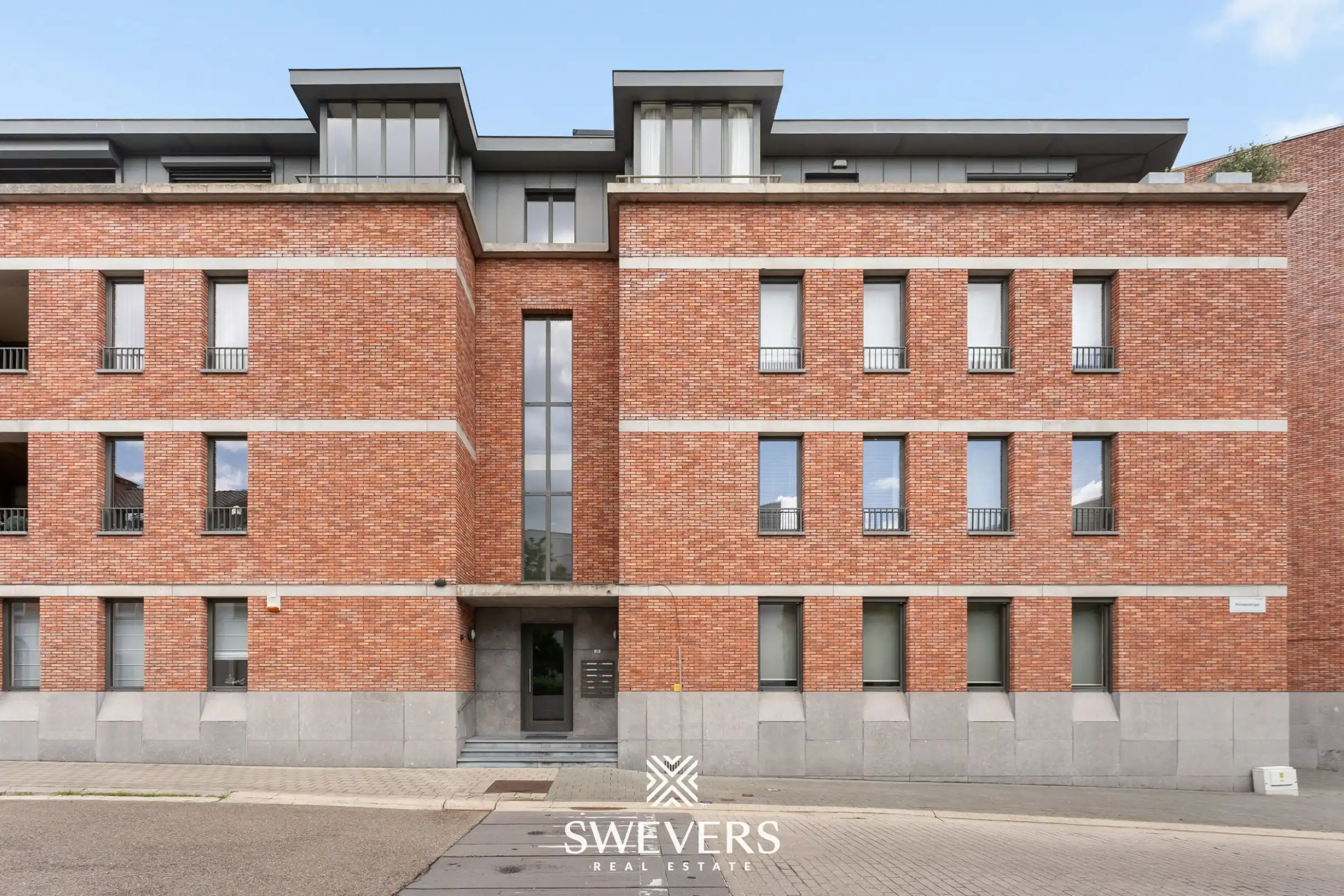 Instapklaar 2-slaapkamer appartement met zeer ruim terras in Quartier Blue Hasselt foto 28