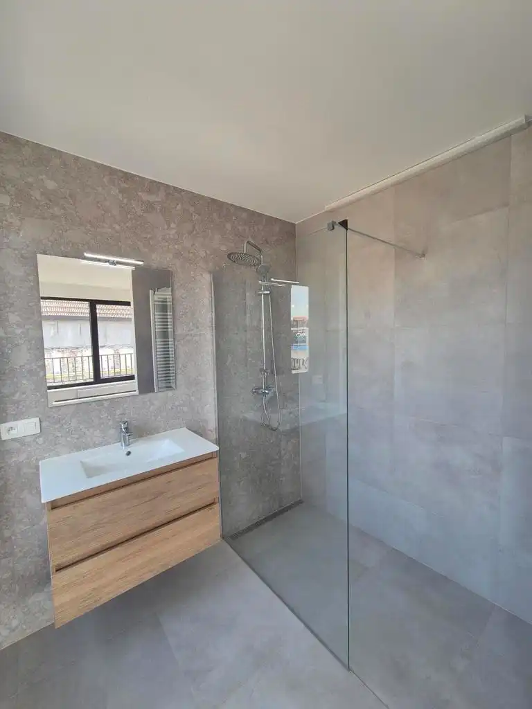 Nieuwbouw duplex met 2 slpks, bureel, terras en kelder foto 7