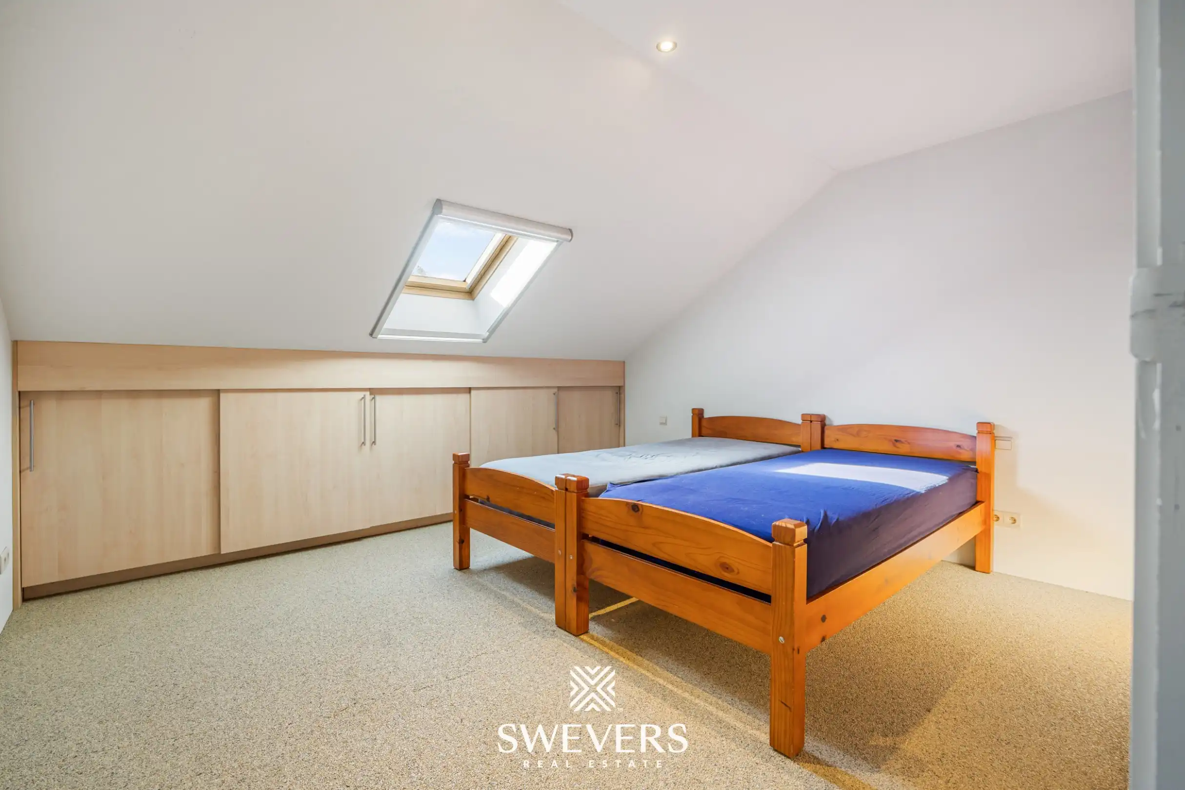 Ruime open bebouwing met 5 slaapkamers en grote tuin in Diepenbeek foto 24