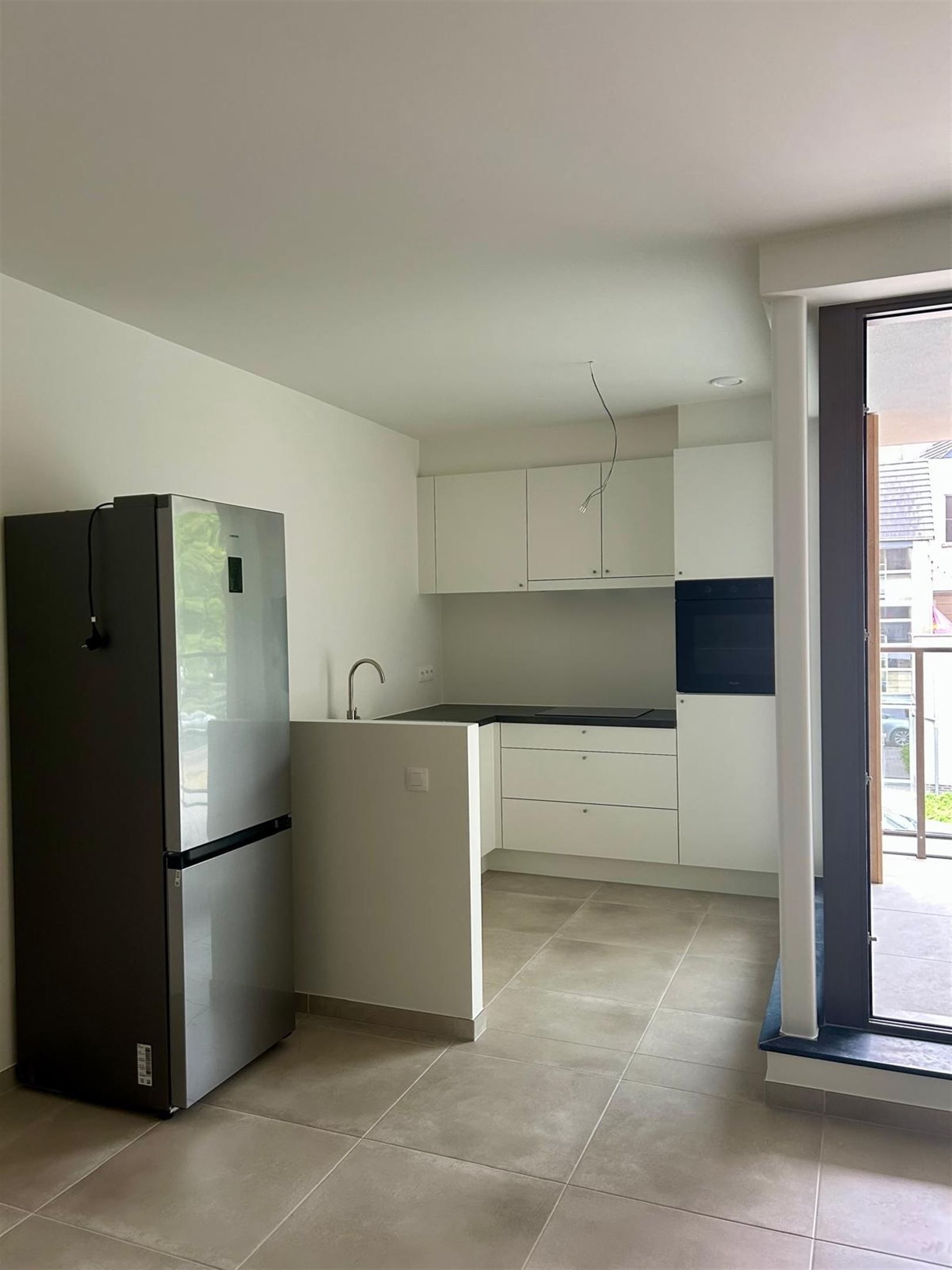 Nieuwbouwappartement met 1 slaapkamer en parkeerplaats foto 3