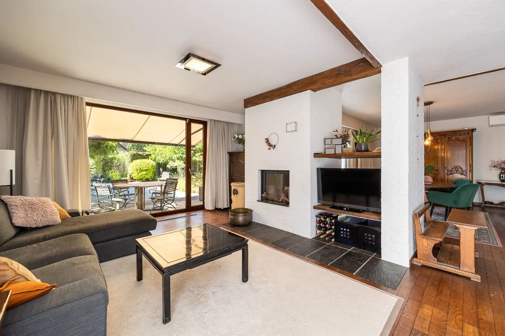 Karaktervolle woning met veel ruimte en prachtige tuin! foto 4