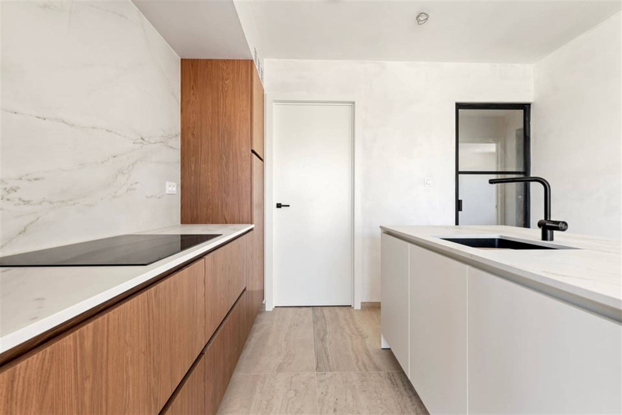3 SLK APPARTEMENT MET RUIME TUIN EN PARKEERPLAATS IN HET CENTRUM VAN LANDEN  foto 6