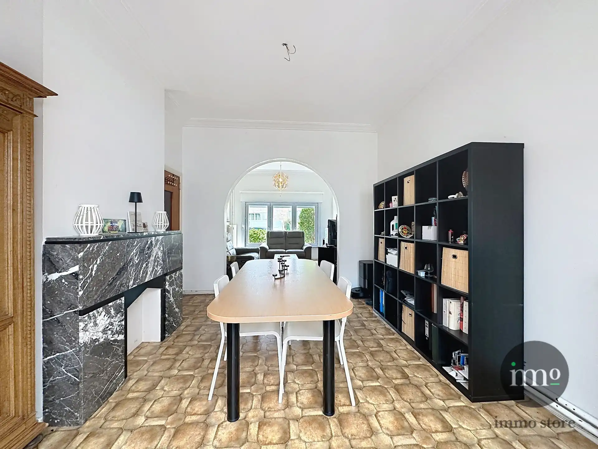 CHARMANTE driegevel woning met GEZELLIGE TUIN foto 6