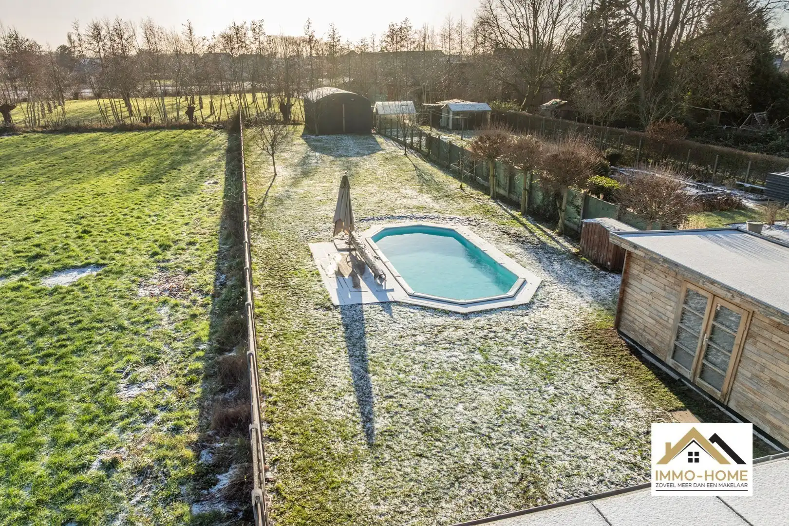 Ruime vrijstaande woning met zwembad en ruime grond op topligging! foto 14