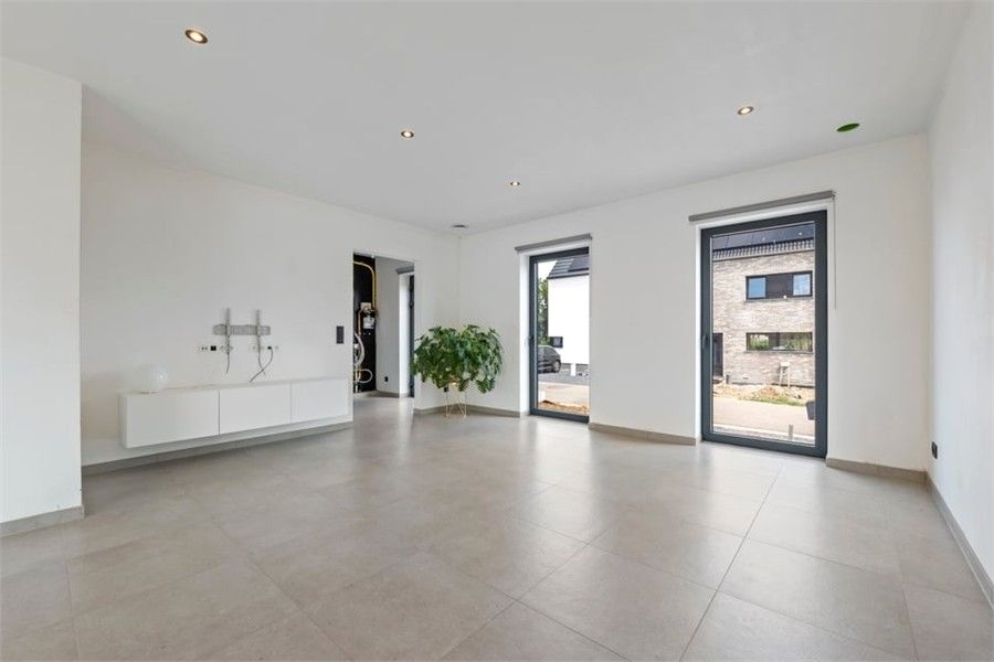 PRACHTIGE NIEUWBOUWWONING OP EEN MOOI PERCEEL IN GINGELOM foto 10