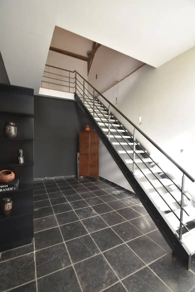 Ruime hoeve(260m²)met unieke historische sfeer&hoge plafonds foto 18