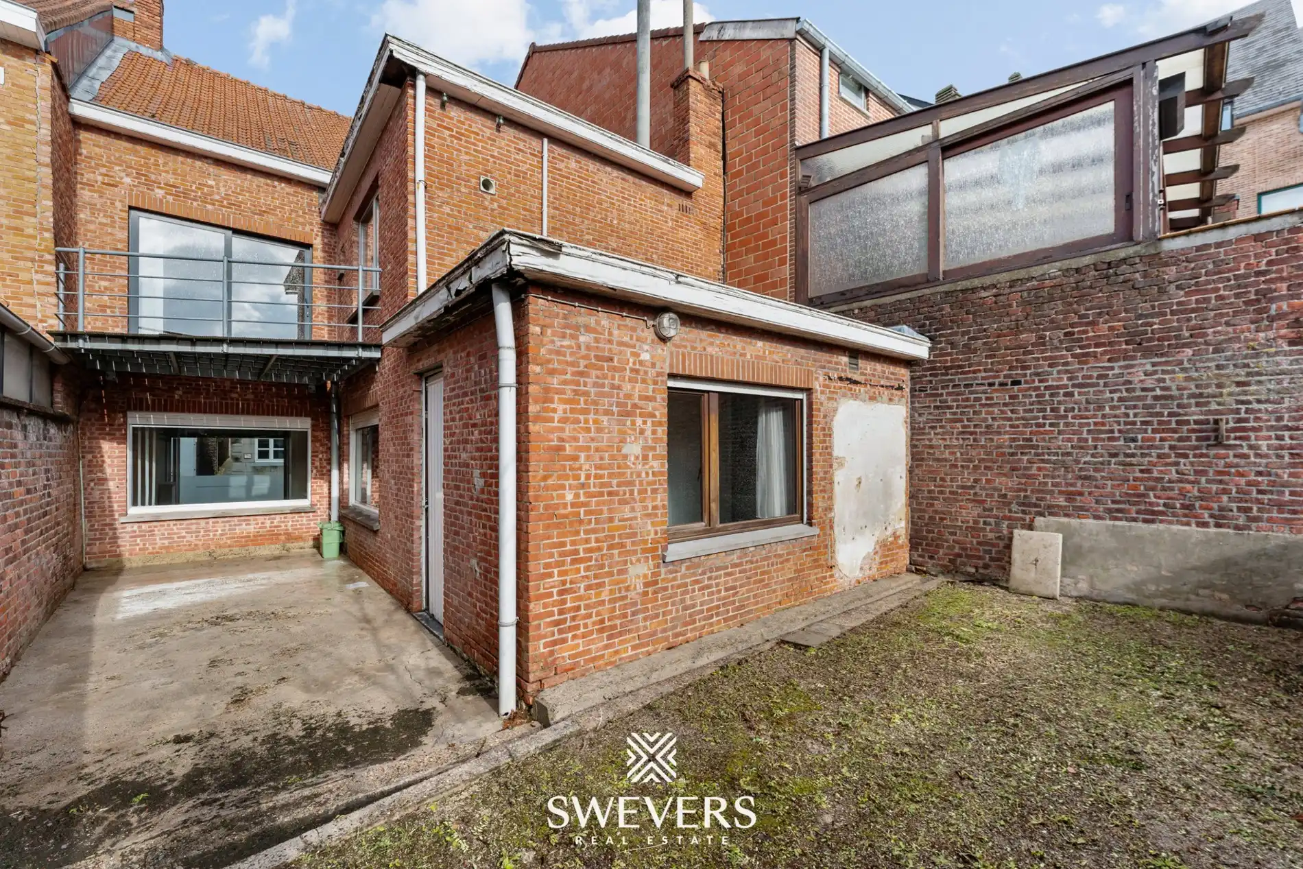 Authentiek pand (°1850) ruim duplex appartement met handelsruimte foto 32