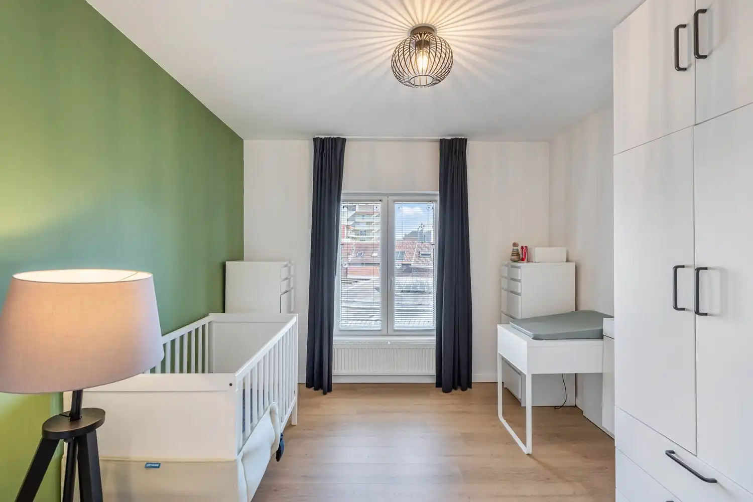 Recent en volledig gerenoveerde woning met 3 slaapkamers en 2 badkamers te centrum Leuven! foto 20