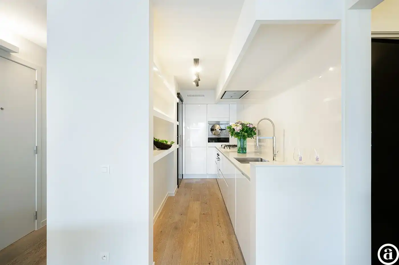 Modern appartement met open uitzicht over het A. Hansplein   foto 17