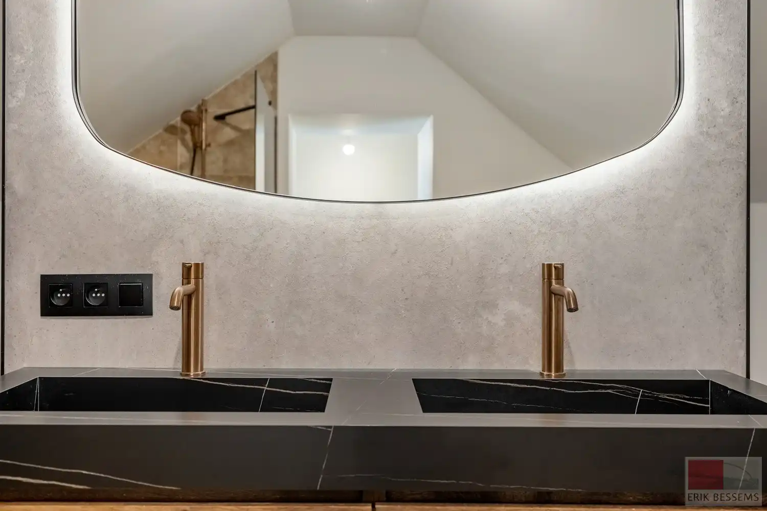 Unieke loft-appartement aan de Oude Kerkstraat 55 in Dilsen-Stokkem foto 39