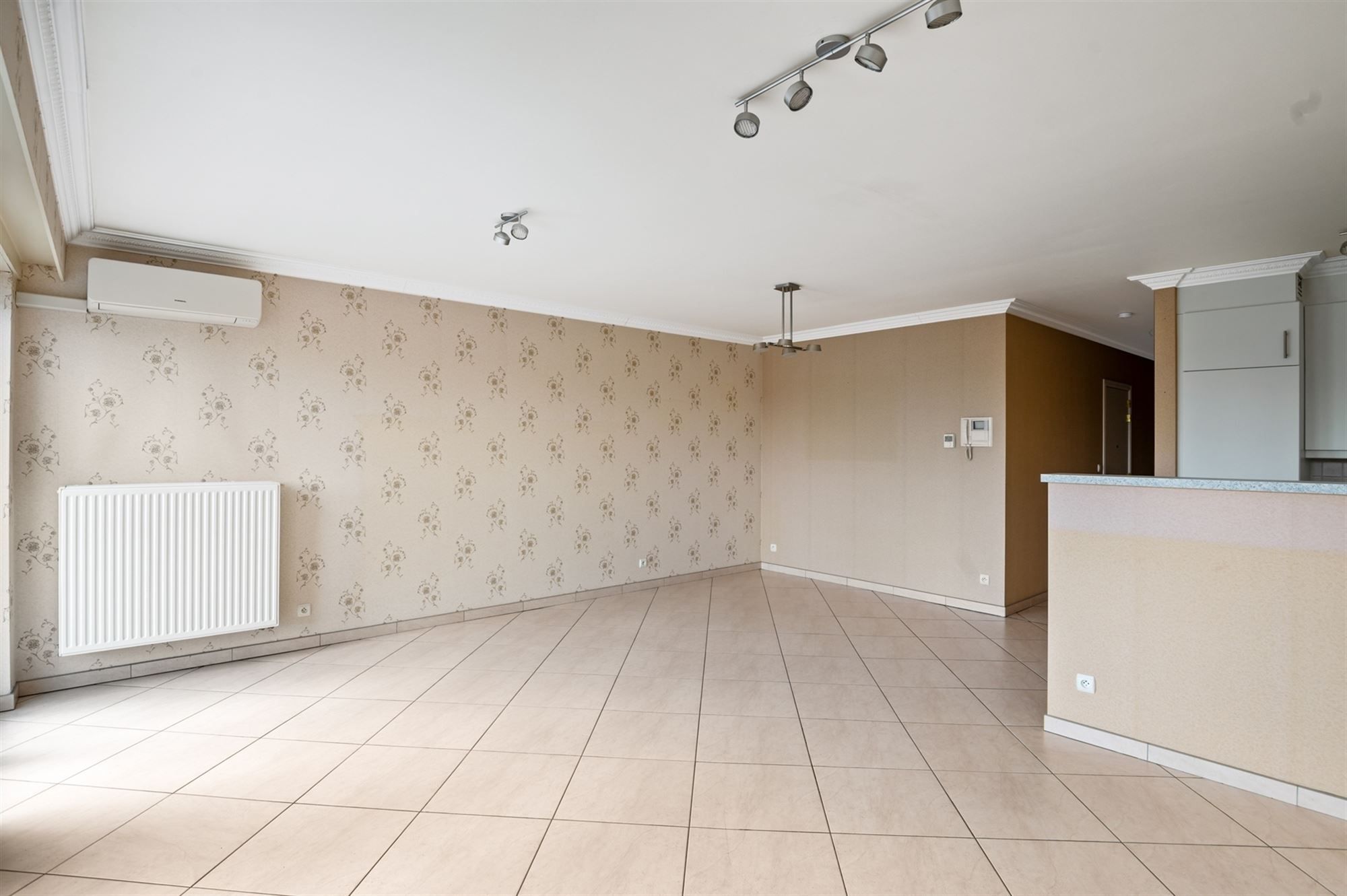 Recent, perfect instapklaar appartement te Putte foto 3