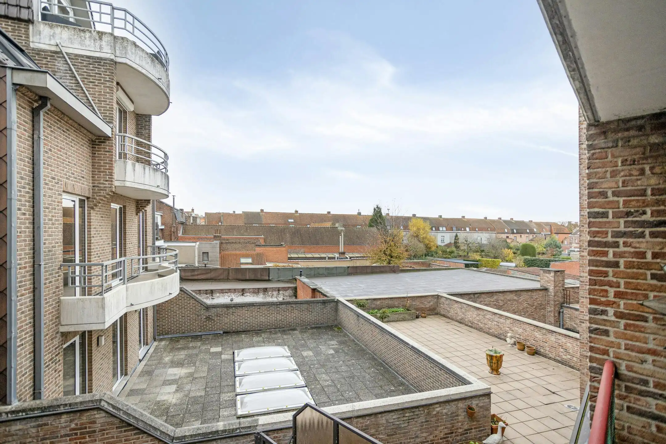 Appartement aan het water te koop met 2 slaapkamers en garage!  foto 14