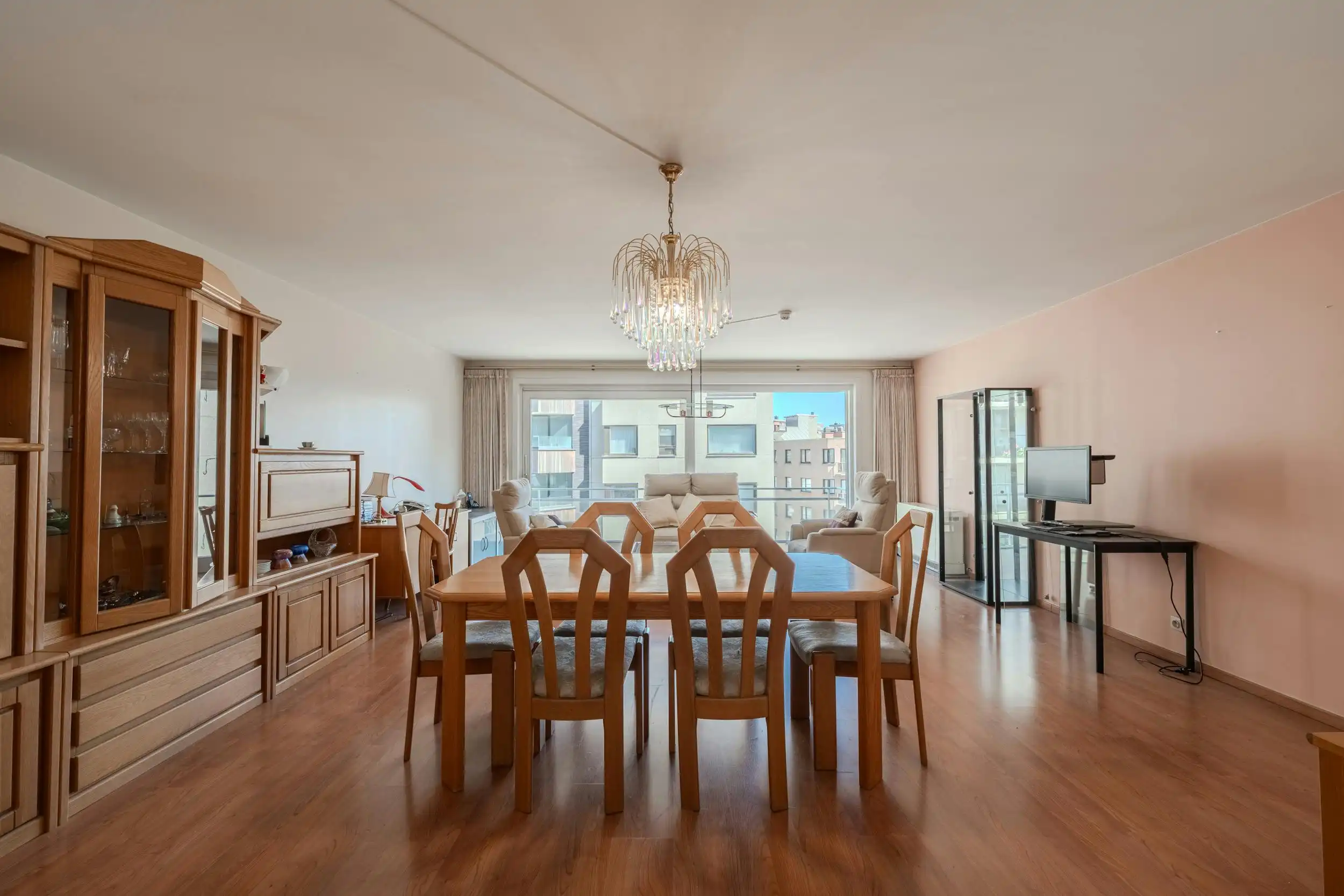 Lichtrijk appartement te koop te centrum oostende foto 3