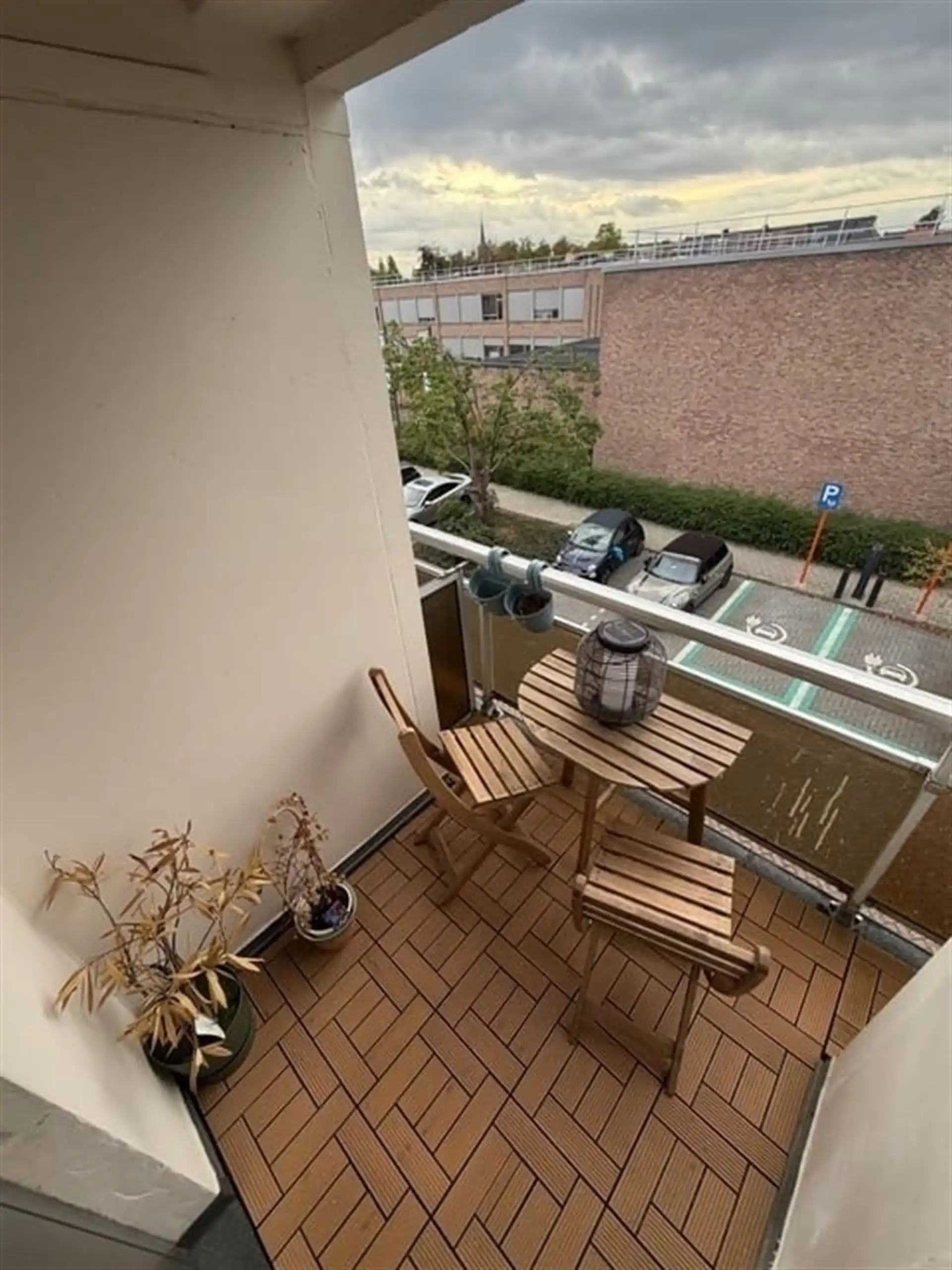 instapklaar appartement met garage! foto 15