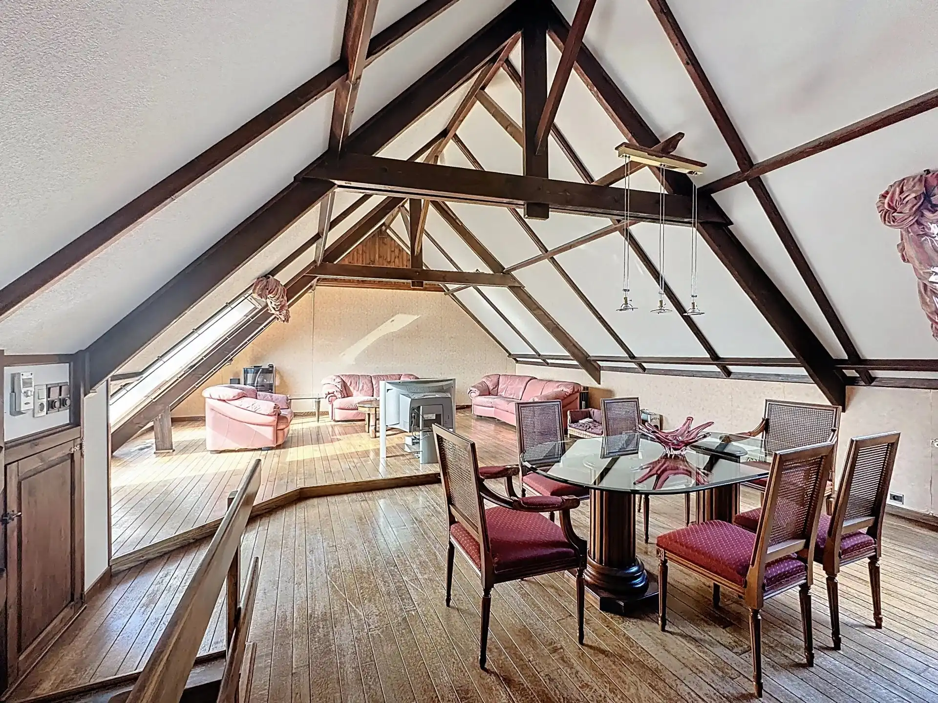 Handelspand (frituur met restaurant en feestzaal) met duplex-appartement met een bewoonbare oppervlakte van 400m² in Mol-Gompel. foto 27