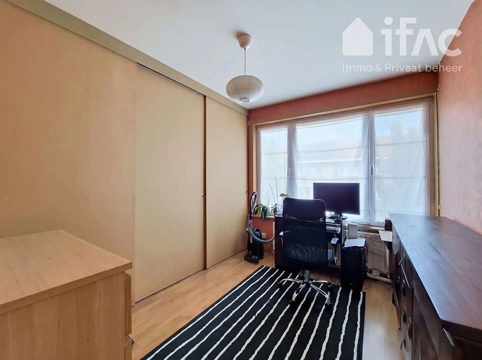 Gerenoveerd 2-kamer appartement met 27m² zonneterras. foto 9