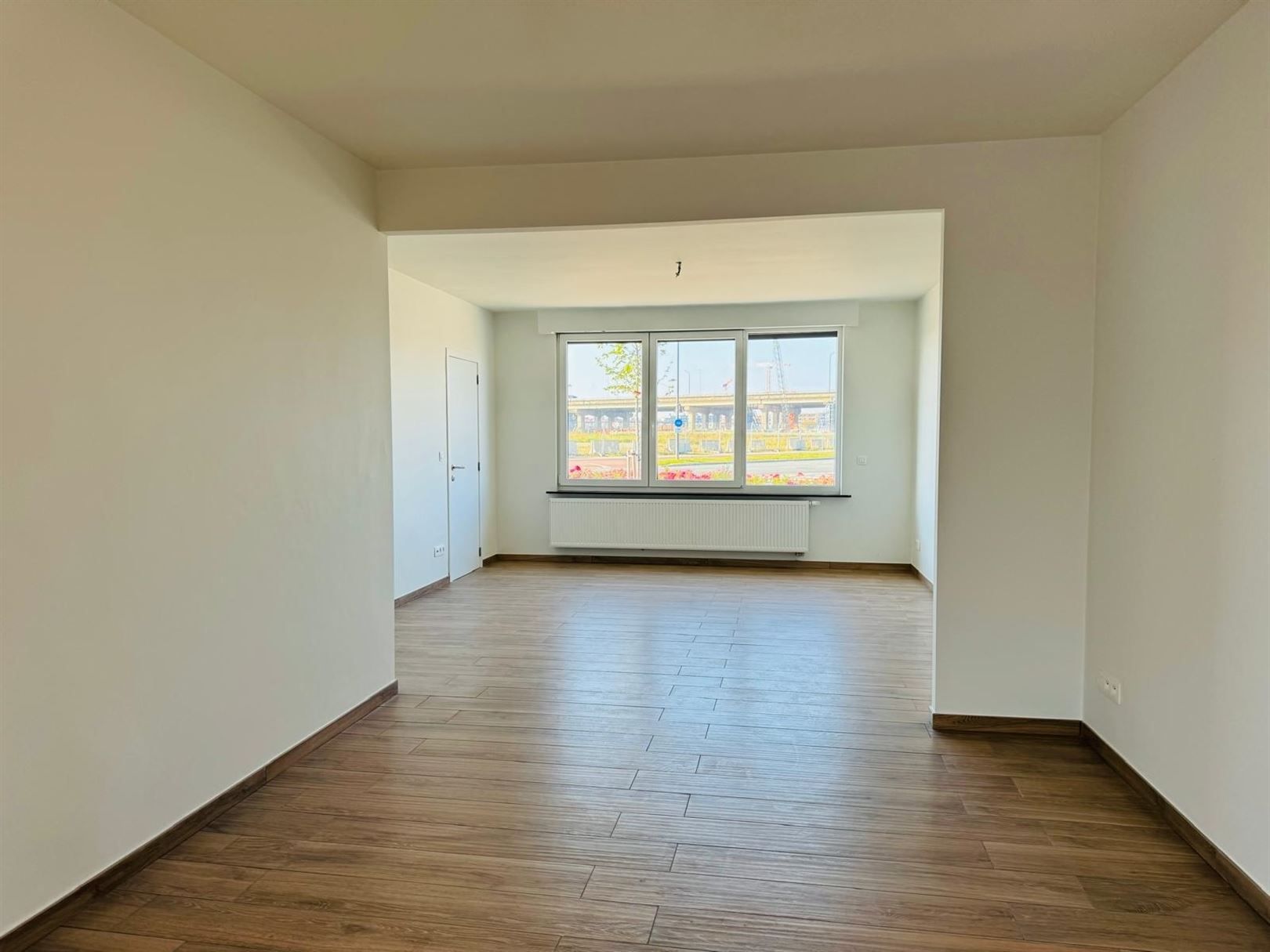 BUILDING met kantoren/appartementen 647m² langs ALBERTKANAAL. foto 26