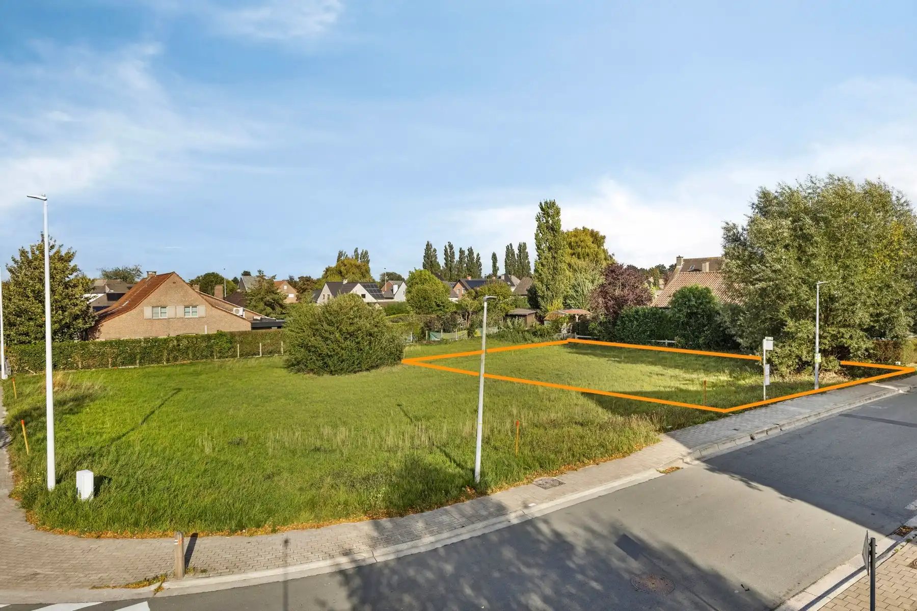 Bouwgrond te koop – open bebouwing in Hemelrijklaan foto 2