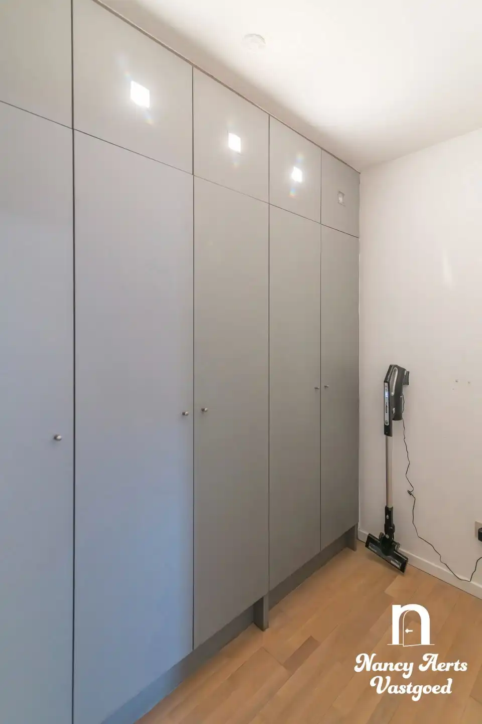 Ruim, lichtrijk appartement met zonnig terras in hartje Paal foto 26