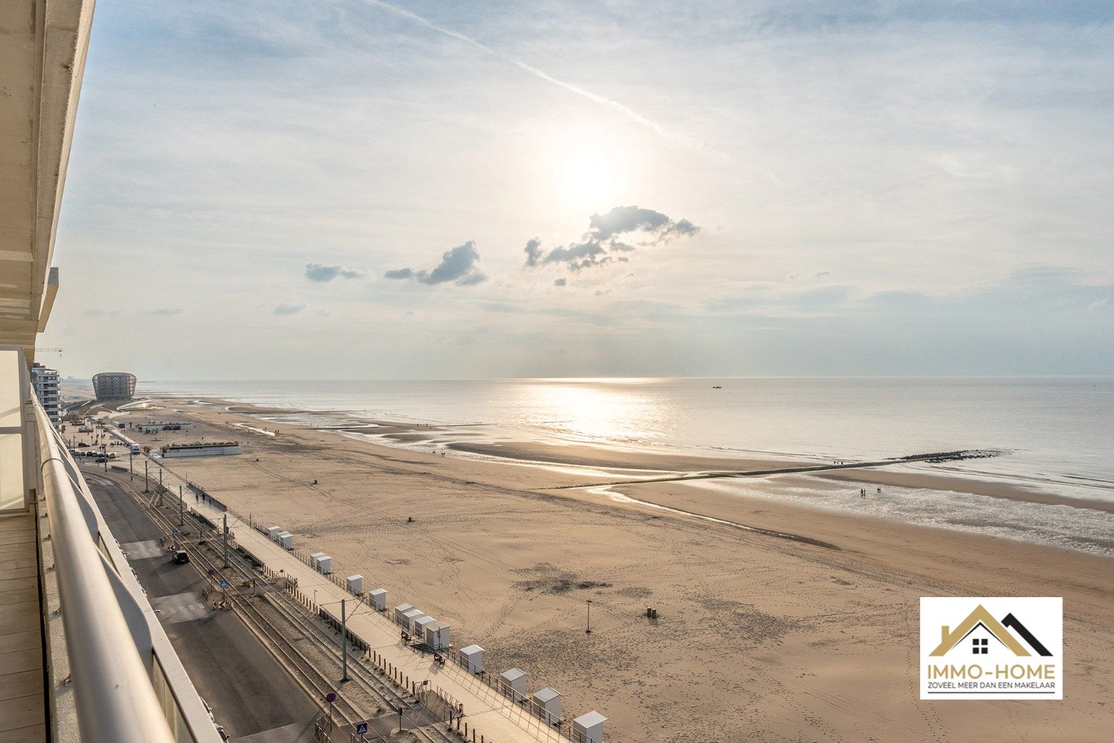 Prachtig hoekappartement met frontaal zeezicht foto 26