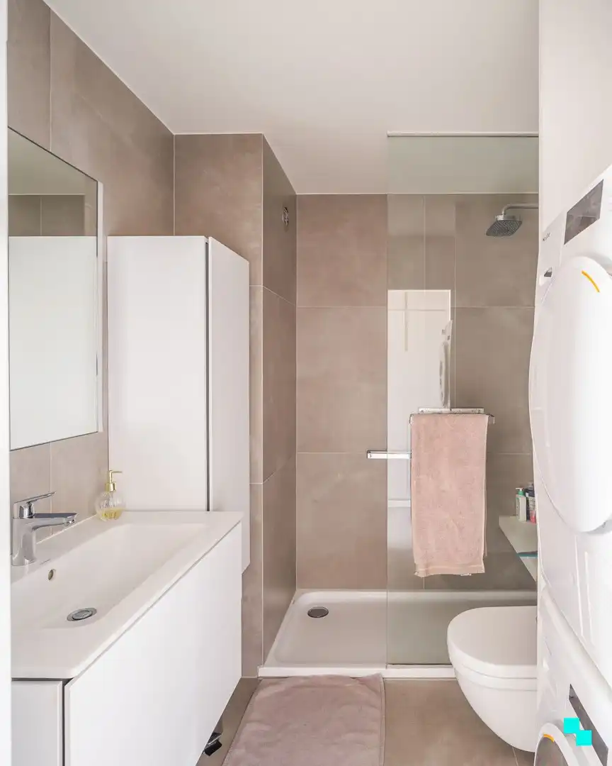 Stijlvol appartement nabij de Sint-Lievenspoort foto 19