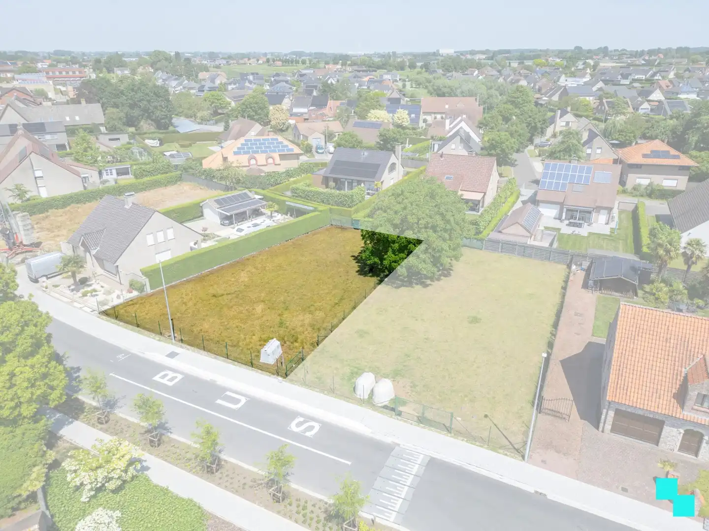 Aantrekkelijk gelegen bouwgrond te Kachtem van 655m² voor open bebouwing foto {{pictureIndex}}
