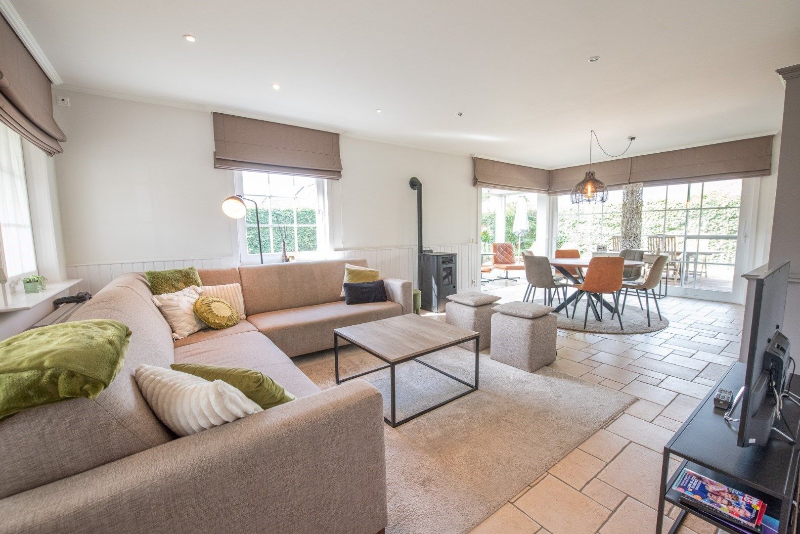 Te koop in Zulte – Alleenstaande villa met karakter op toplocatie  foto 5