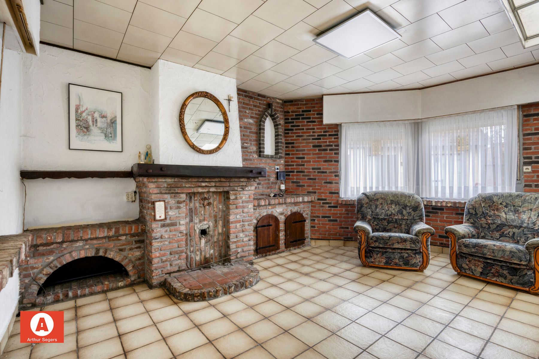 Rustig gelegen renovatieproject nabij het centrum van Opstal foto 9