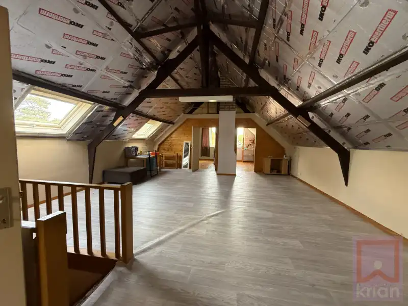 Ruime woning in groene villawijk! foto 16