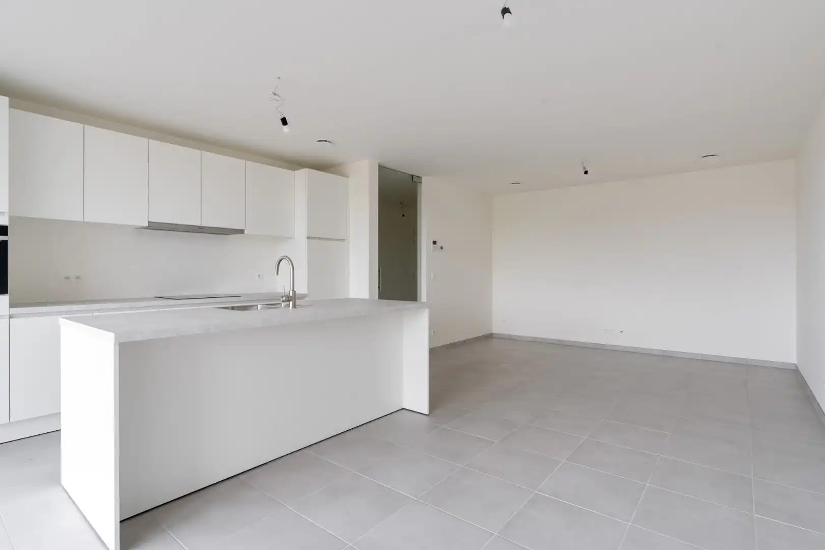 Mooi nieuwbouw appartement op de tweede verdieping met terras in Zonhoven-centrum foto 8