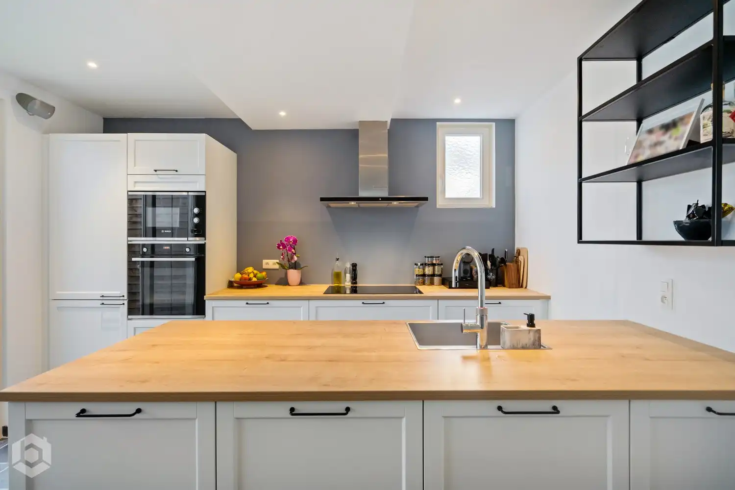 Recent gerenoveerde woning met 3 slaapkamers en 2 badkamers te Mechelen foto 8