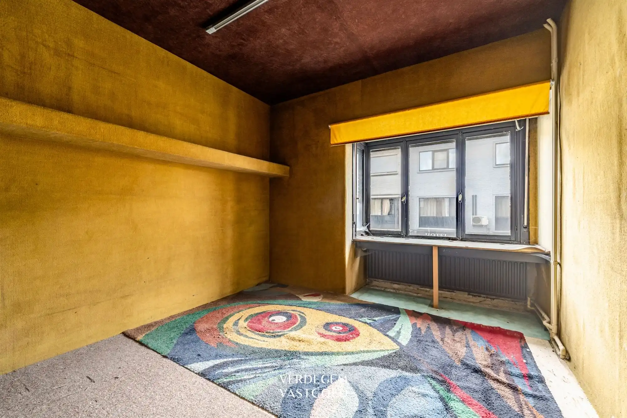 Renovatieproject: centraal gelegen handelspand met woonst en tuin foto 13
