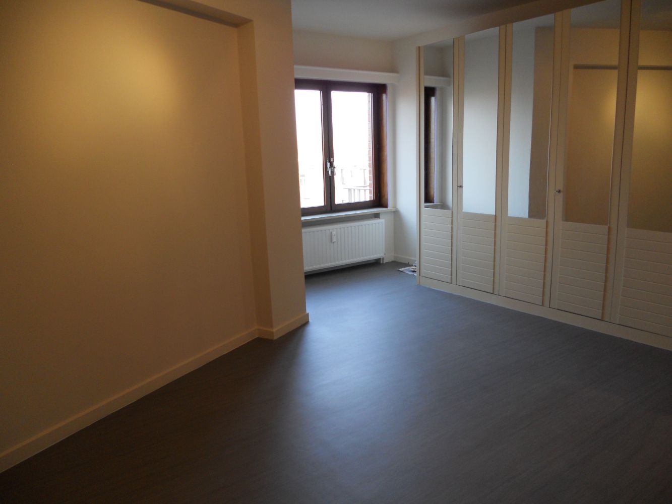 Heel ruim appartement met mooi zicht op de Grote Markt van Blankenberge foto 12