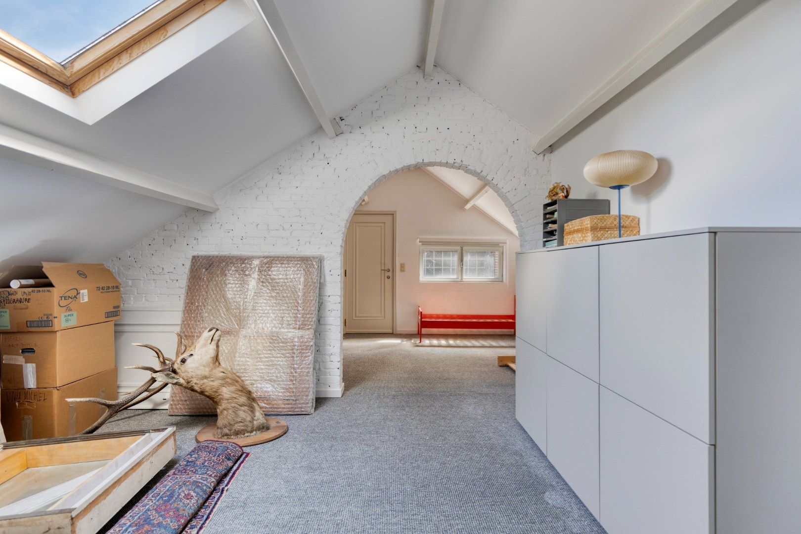 TE HUUR - Op zoek naar een stijlvol en uniek herenhuis met 5 slpk in hartje Merchtem? Welkom Home! foto 26