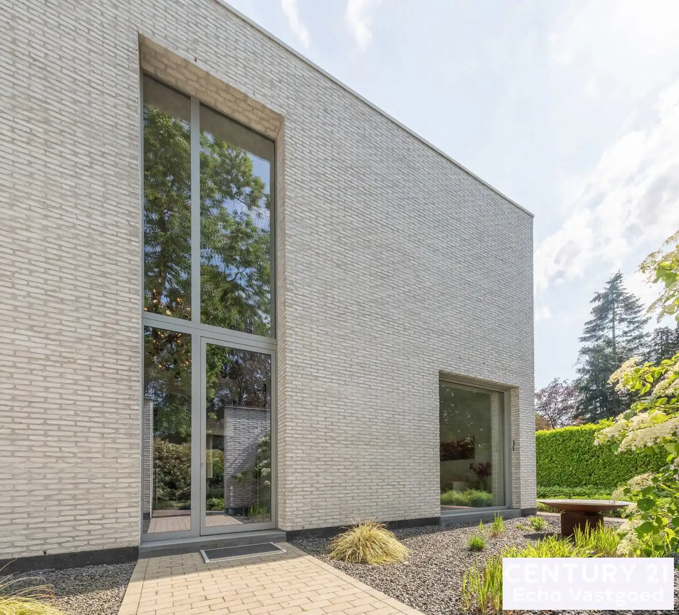 Exclusieve onderhouden architectenvilla in villawijk De Lint foto 4