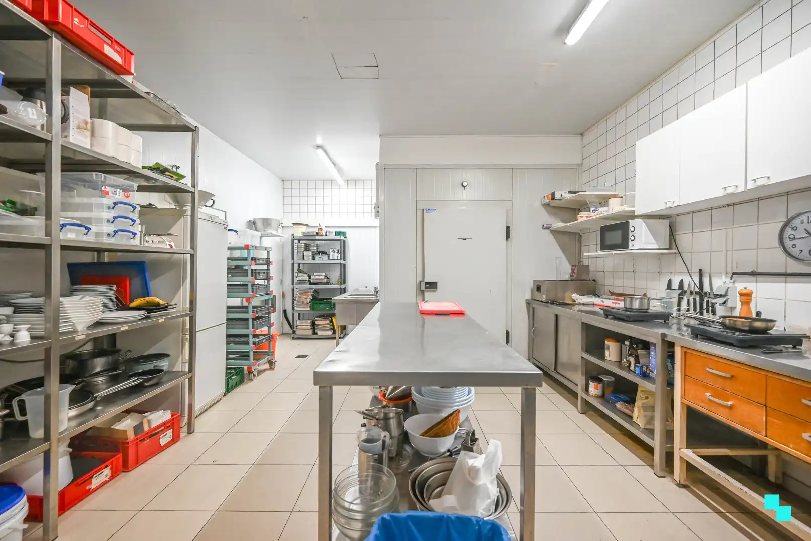 Multifunctioneel handelspand op toplocatie foto 11